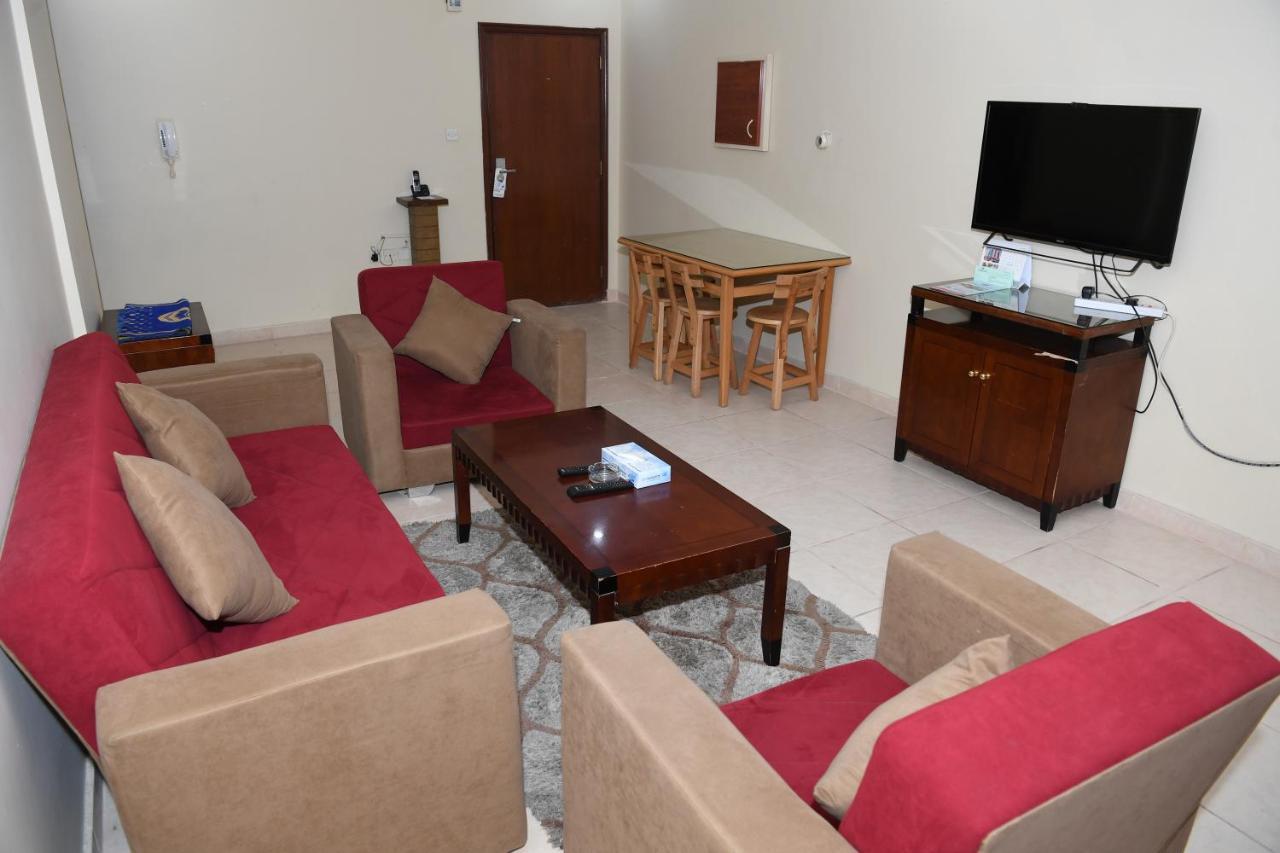 Continental Suite Farwaniya Kuwait City Екстер'єр фото