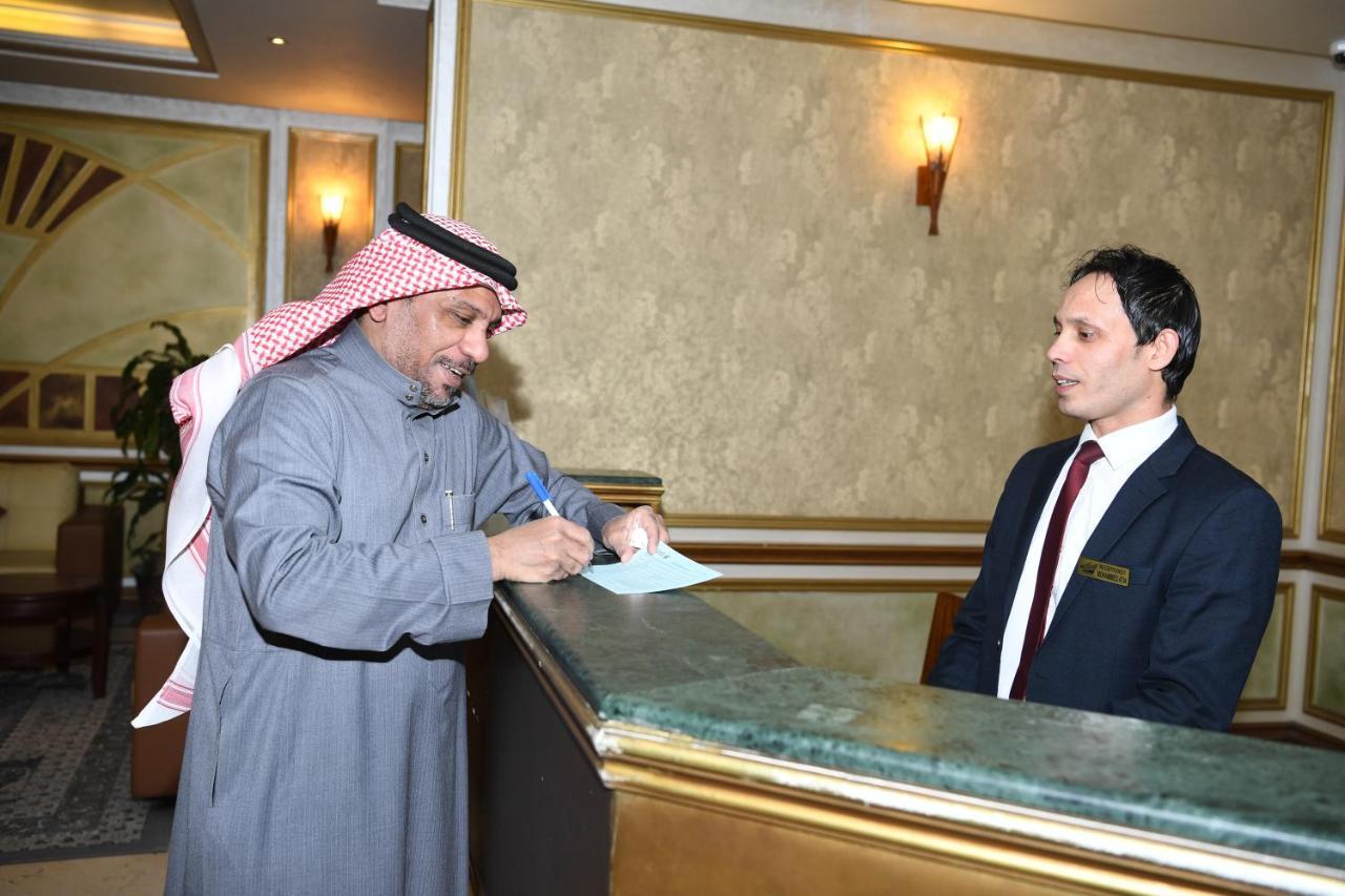 Continental Suite Farwaniya Kuwait City Екстер'єр фото