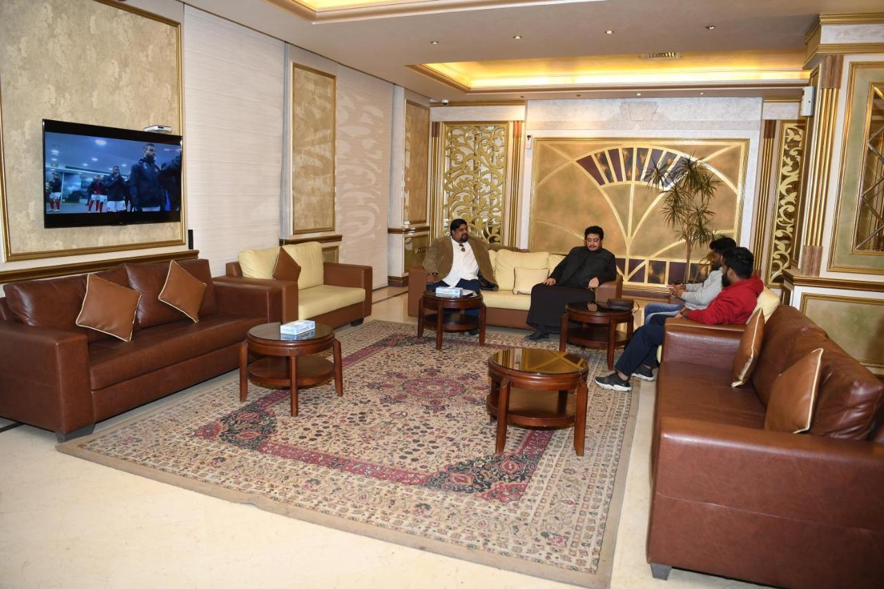 Continental Suite Farwaniya Kuwait City Екстер'єр фото