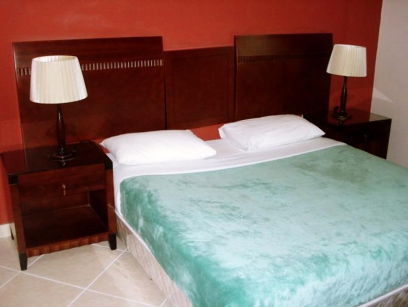 Continental Suite Farwaniya Kuwait City Екстер'єр фото